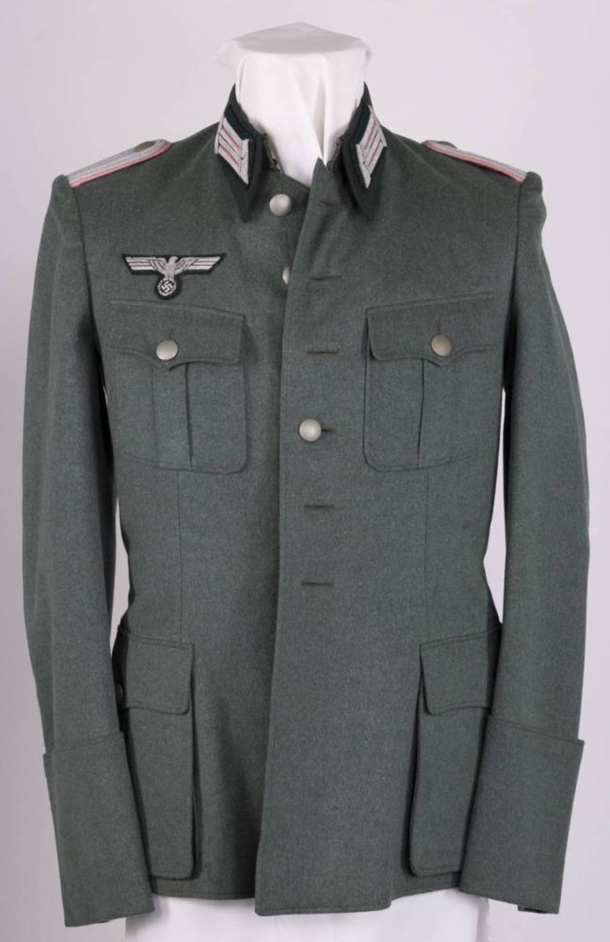 Wehrmacht Heer, Feldbluse eines Leutnants der Panzerjäger, Eigentumsstück, feldgrauer Filzstoff, - Bild 10 aus 24