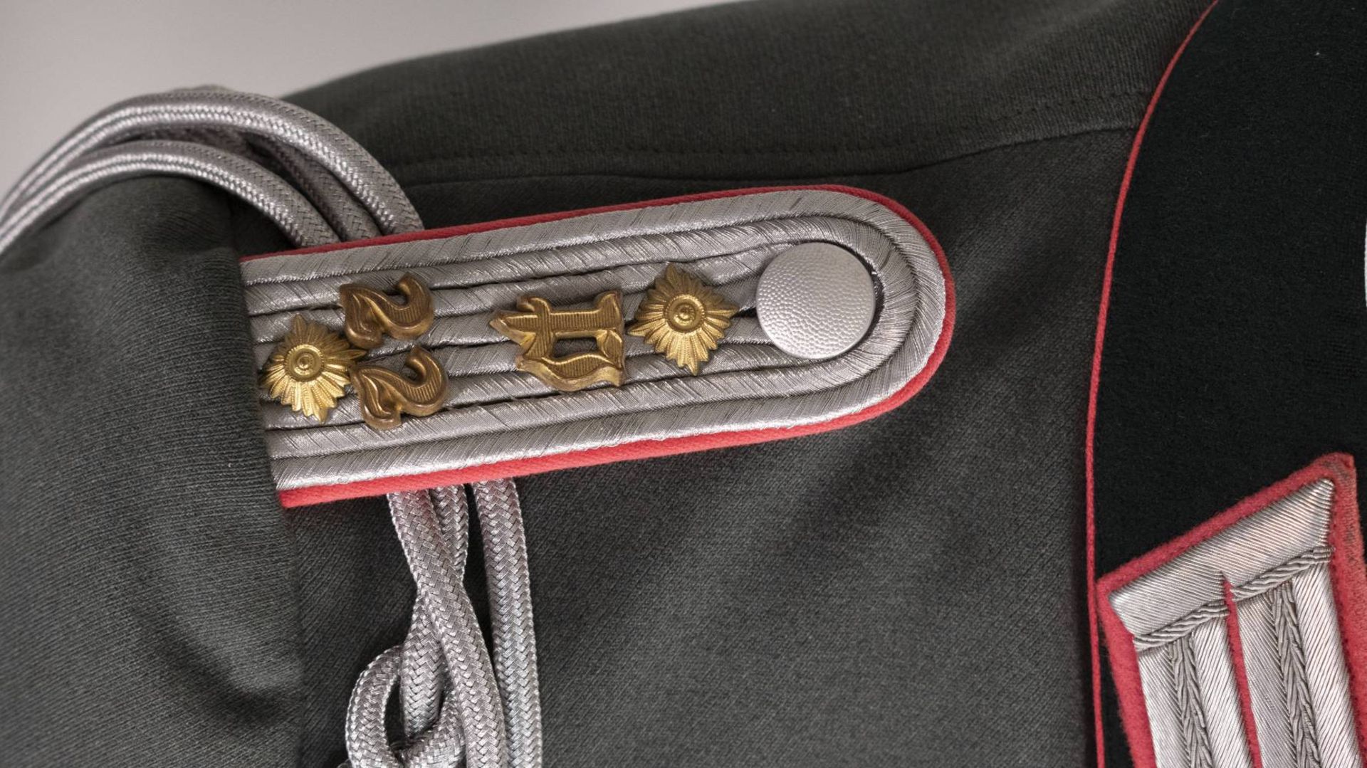 Wehrmacht Heer, 4-Taschen-Rock für Offiziere, Eigentumsstück (geschönt) eines Hauptmanns der - Bild 19 aus 26