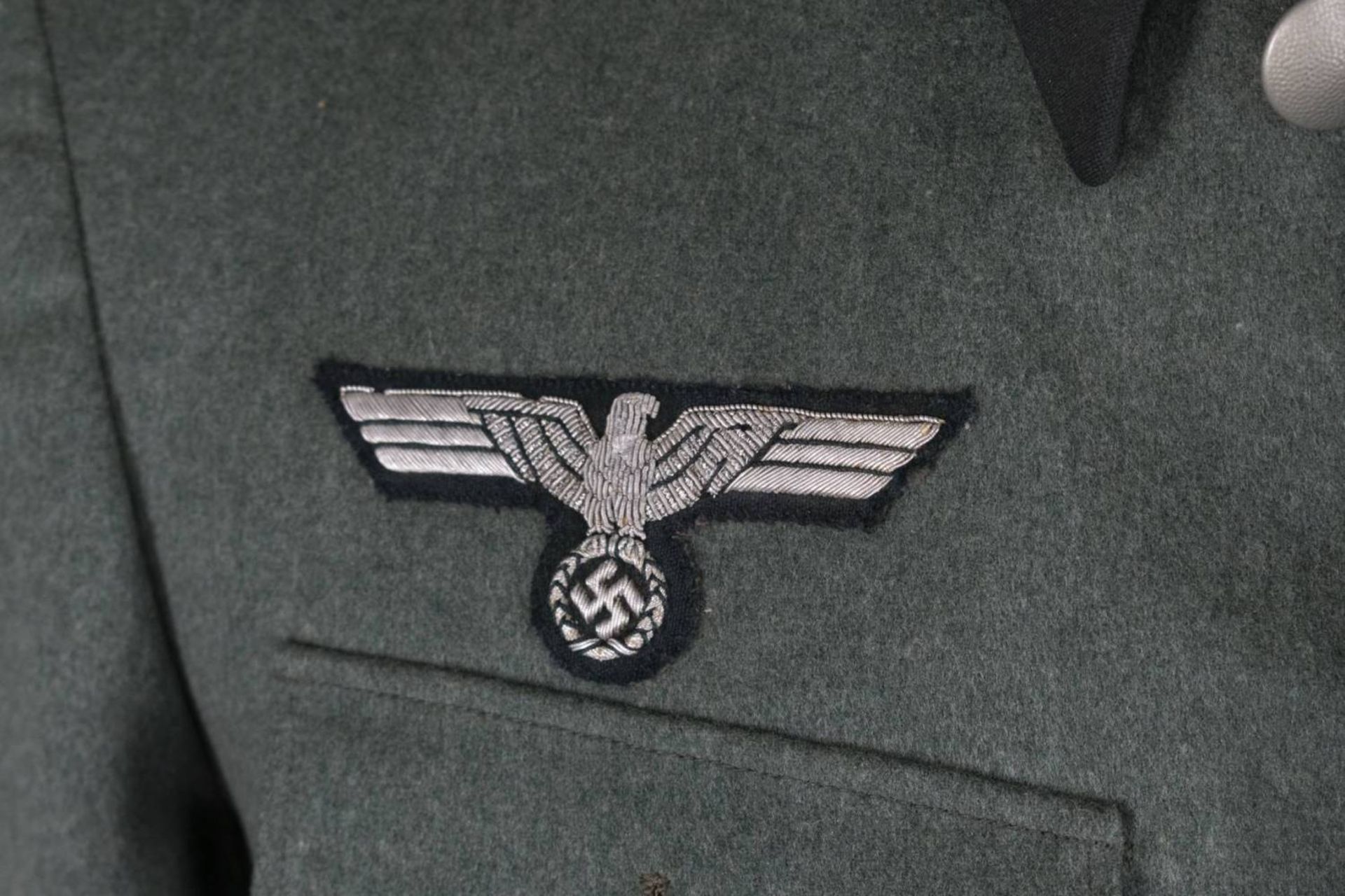 Wehrmacht Heer, Feldbluse eines Leutnants der Panzerjäger, Eigentumsstück, feldgrauer Filzstoff, - Bild 15 aus 24