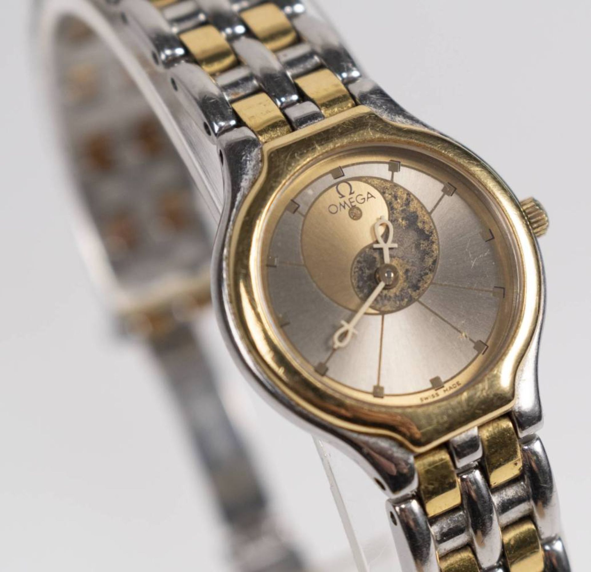 Omega DeVille Yin Yang Damen Armbanduhr. Ca. 23,5mm, Edelstahl, Quarz. Emailliertes Ziffernblatt mit - Bild 4 aus 8