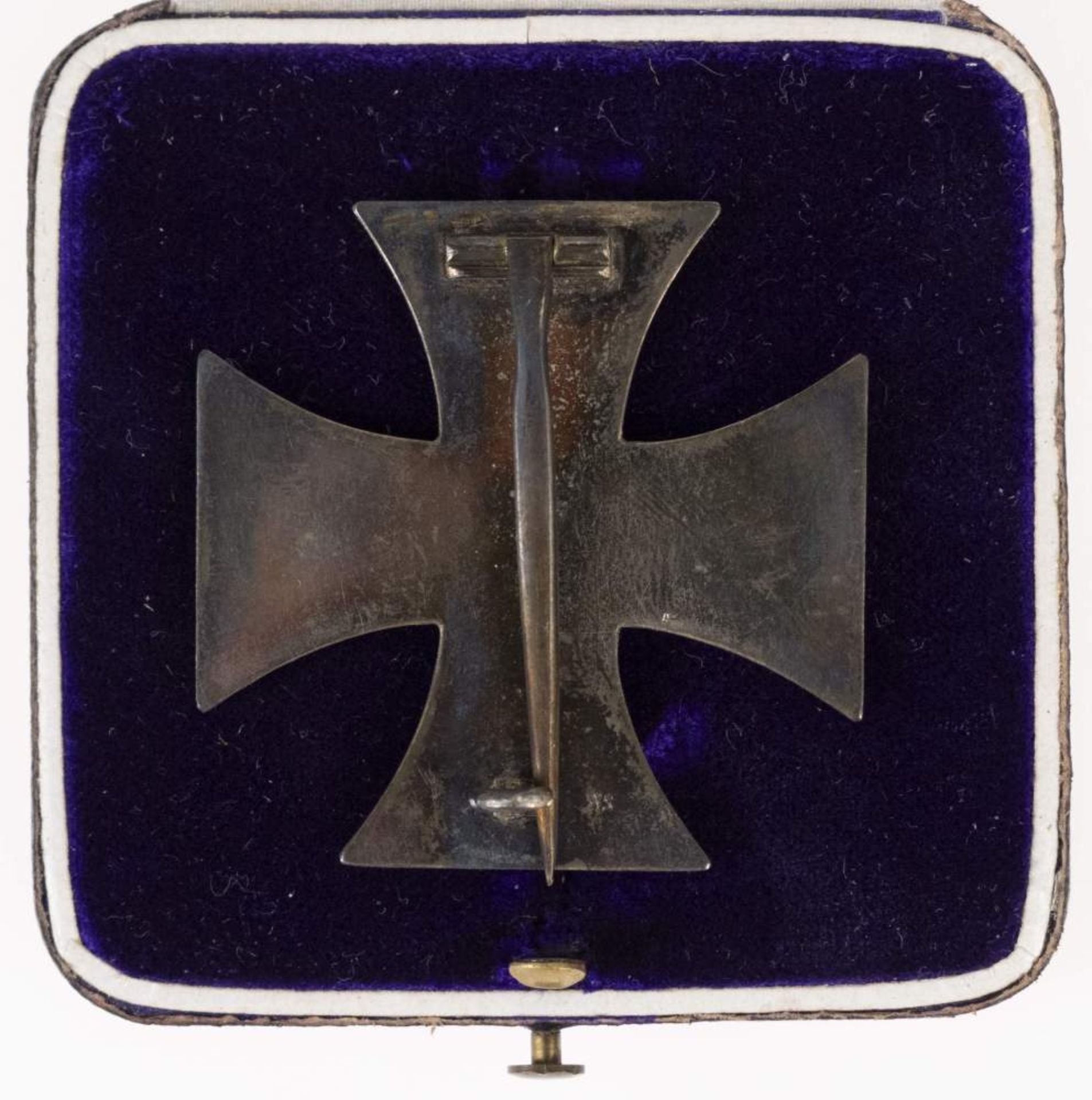 Preußen, Eisernes Kreuz 1914, 1. Klasse, flache Form, mit Herstellerzeichen "WS" für die Firma - Image 3 of 8