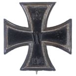 Preußen, Eisernes Kreuz 1914 1. Klasse, flache Form, magnetisch, rückseitig Herstellerzeichen "CD"