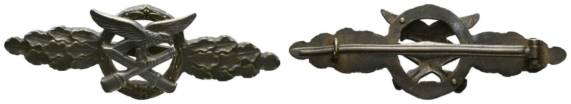 Nahkampfspange in Bronze, vermutlich eine typische Fertigung aus der Endphase des Krieges oder