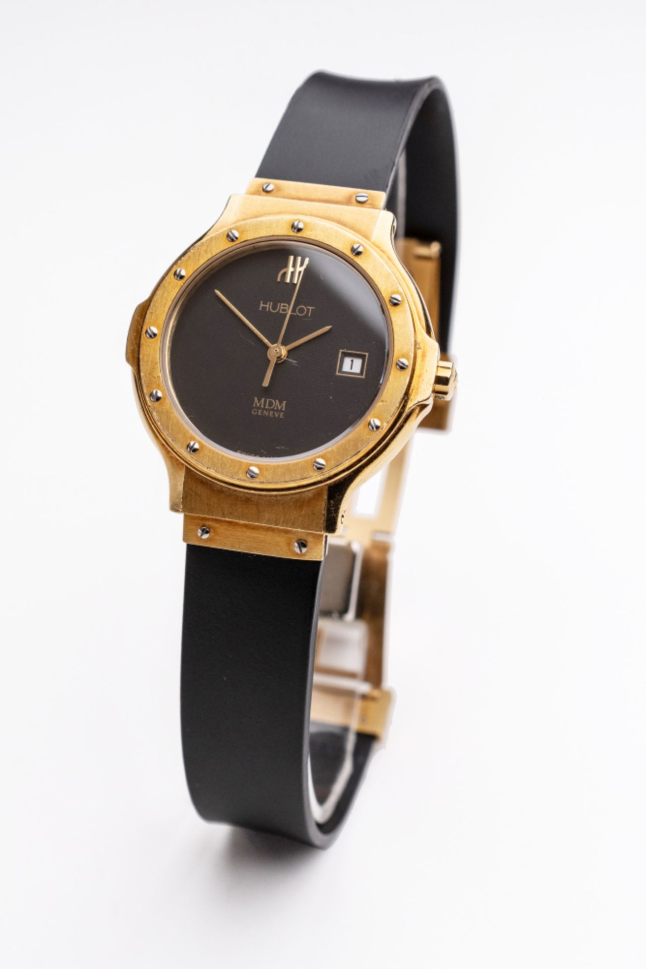 Hublot Classic MDM Damen Armbanduhr. Ca. 28mm, 750er Gelbgold, Quarz. Schwarzes Zifferblatt mit