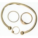 9ct gold items including scrap bangle, gross weight 14.49g 