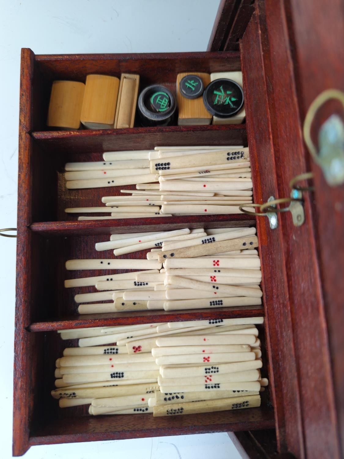 Mah Jong Set in 5 drawer case with brass furniture, with bone tiles backed onto bamboo Complete W23  - Image 3 of 9