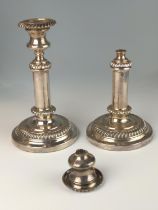 Pair of George IV telescopic candlesticks, maker's mark rubbed, Sheffield 1825, with gadroon rims on