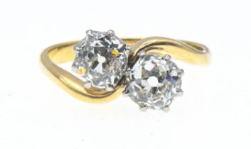 Diamond 'Toi et Moi' ring, set with two old European cut diamonds estimated at 0.66 carats each and