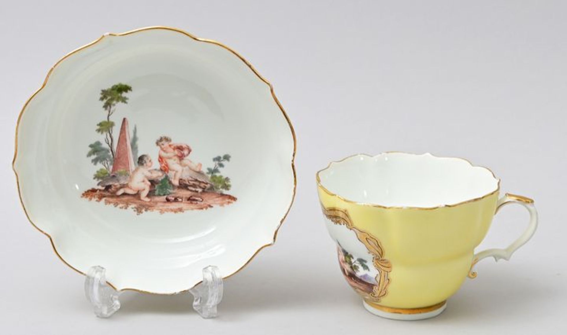 Tasse mit Untertasse Meissen/ cup with saucer - Bild 2 aus 5