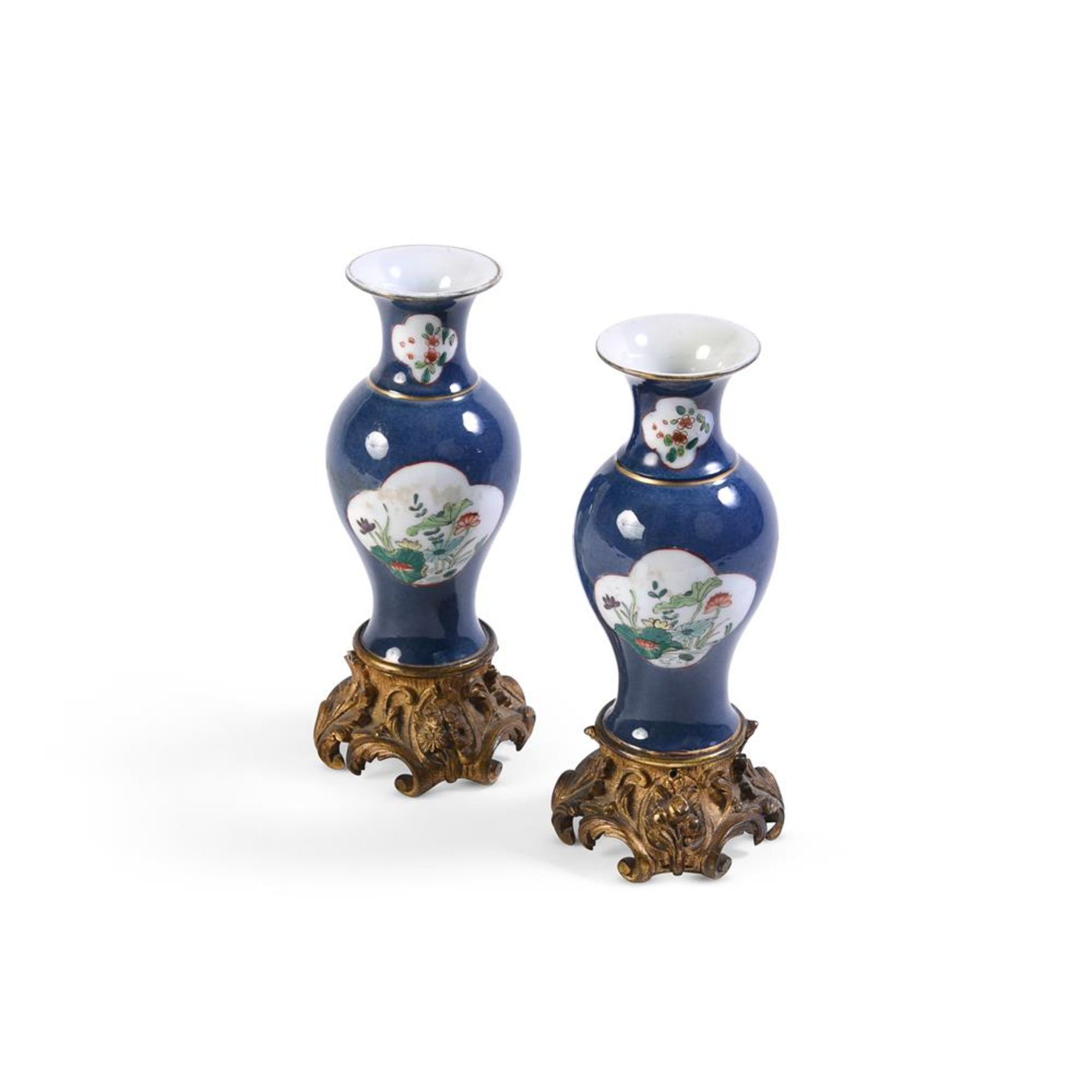 A PAIR OF FRENCH PORCELAIN GILT-METAL MOUNTED FAMILLE VERTE STYLE VASES OF EDME SAMSON TYPE - Bild 2 aus 2