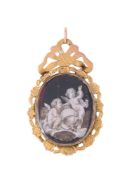 Y A GOLD COLOURED LOCKET PENDANT CONTAINING A GEORGE III SEPIA PANEL OF CHERUBS WITH A GLOBE