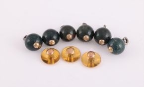 A CASED SET OF 19TH CENTURY BLOODSTONE BUTTONS AND THREE GOLD SHIRT STUDS