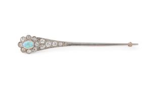 A DIAMOND AND OPAL CLUSTER TAPERING BAR BROOCH, CIRCA 1920