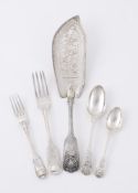A MATCHED SILVER FIDDLE, SHELL AND THREAD PATTERN PART TABLE SERVICE