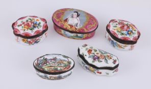 A COLLECTION OF ANTIQUE ENAMELLED BOXES