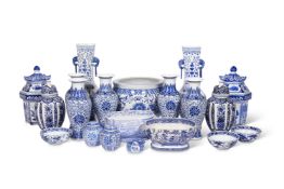 A SELECTION OF BLUE AND WHITE PORCELAIN CHINESE, MODERN