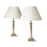 A PAIR OF BRASS CORINTHIAN COLUMN BASE LAMPS, MODERN