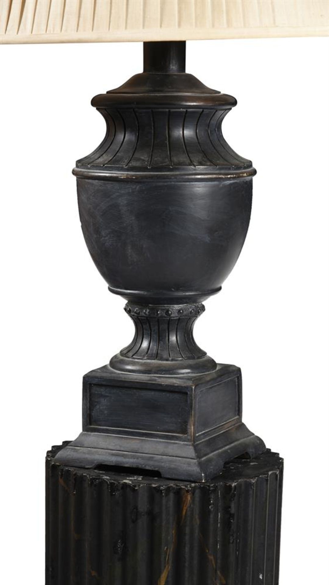 A TIN PEDESTAL PAINTED TO SIMULATE MARBLE, LATE 19TH/EARLY 20TH CENTURY - Image 3 of 3