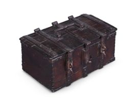 A OAK AND IRON BOUND RENT OR POOR BOX, LATE 16TH OR EARLY 17TH CENTURY