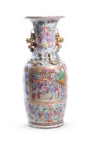 A LARGE CANTONESE FLOOR VASE, 19TH CENTURY