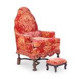 A WALNUT AND UPHOLSTERED ARMCHAIR IN LATE 17TH CENTURY STYLE, EARLY 20TH CENTURY