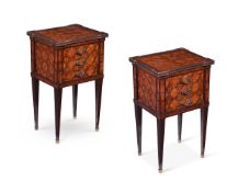Y A PAIR OF KINGWOOD AND PARQUETRY BEDSIDE COMMODES IN LOUIS XV STYLE, EARLY 20TH CENTURY