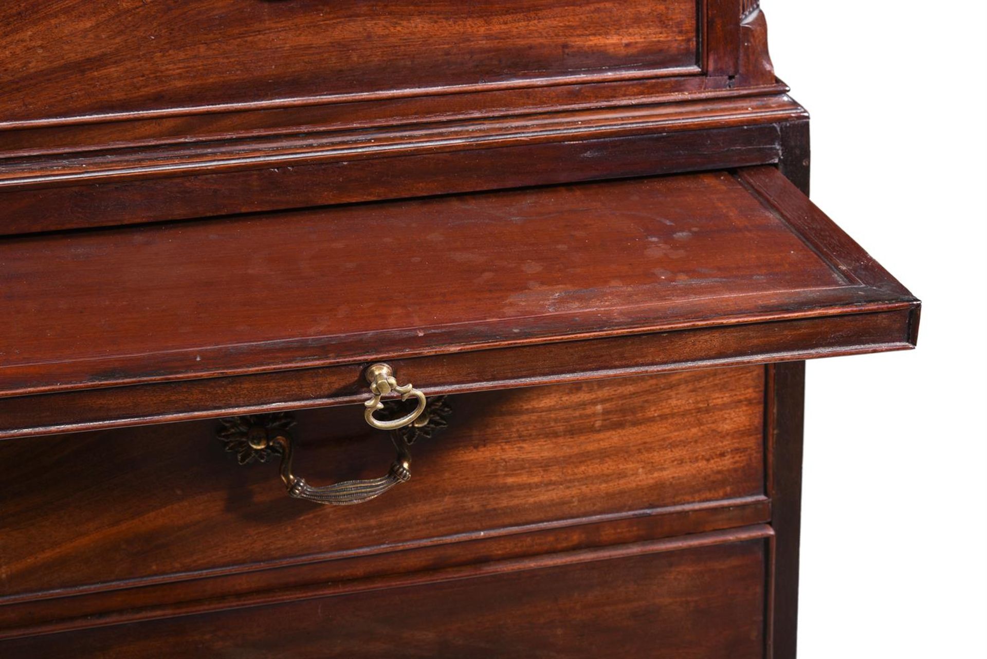 A GEORGE III MAHOGANY CHEST ON CHESTBY PHILIP BELL, CIRCA 1770 - Image 3 of 3