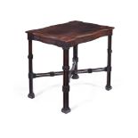 A MAHOGANY CENTRE OR WRITING TABLE, IN GEORGE III STYLE, EARLY 20TH CENTURY