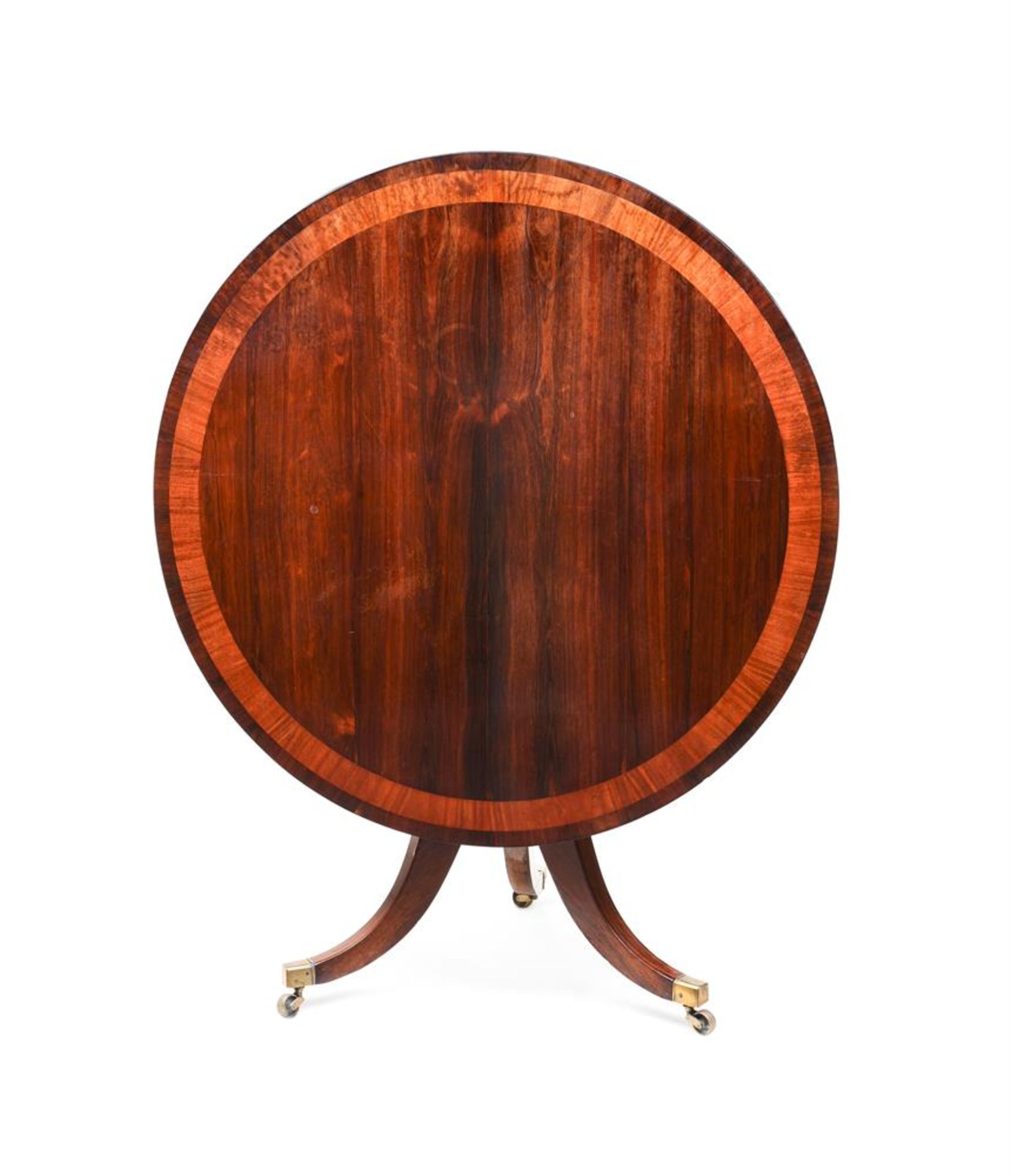 Y A GEORGE III ROSEWOOD AND SATINWOOD CROSSBANDED CIRCULAR CENTRE TABLE, CIRCA 1800