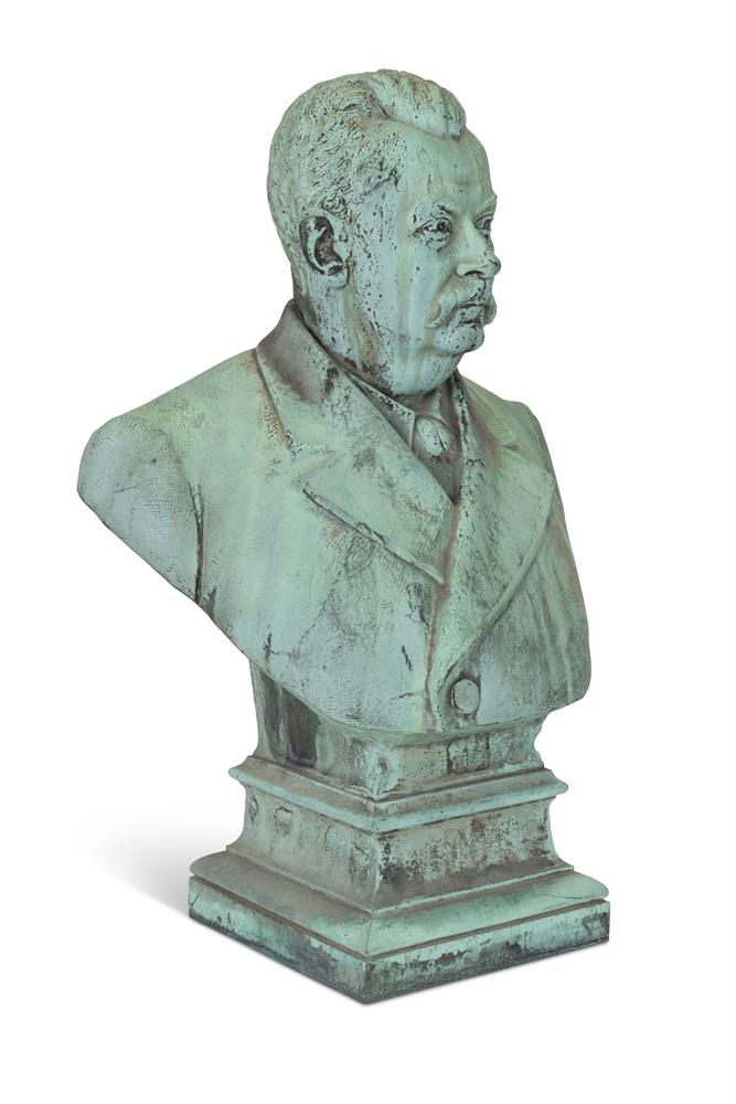 AFTER ÉMILE JOSEPH NESTOR CARLIER (1849-1927) AN IMPRESSIVE COPPER BUST OF A GENTLEMAN FRENCH