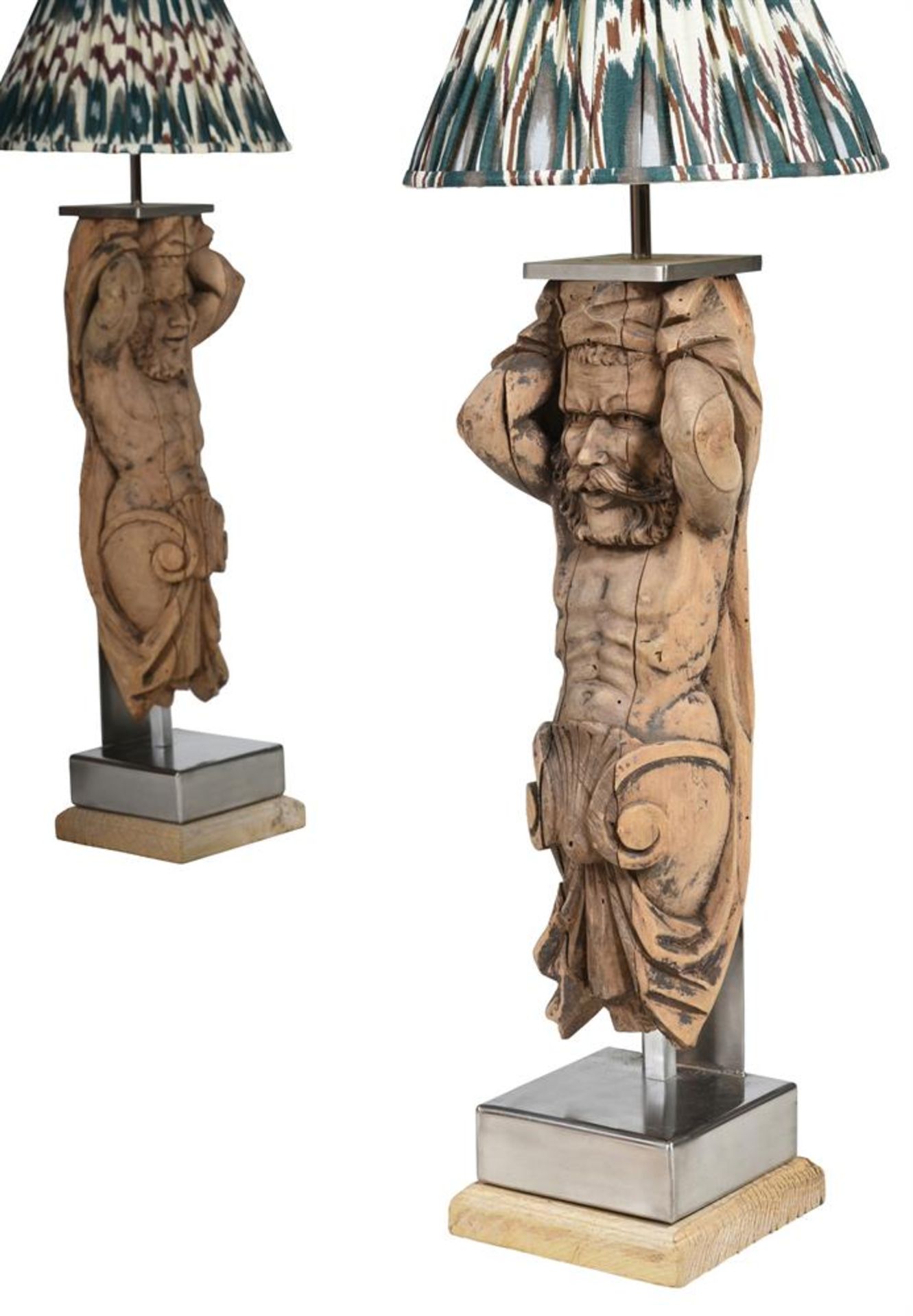 ANOTHER PAIR OF CARVED WALNUT FIGURAL LAMPS, 19TH CENTURY - Bild 2 aus 2