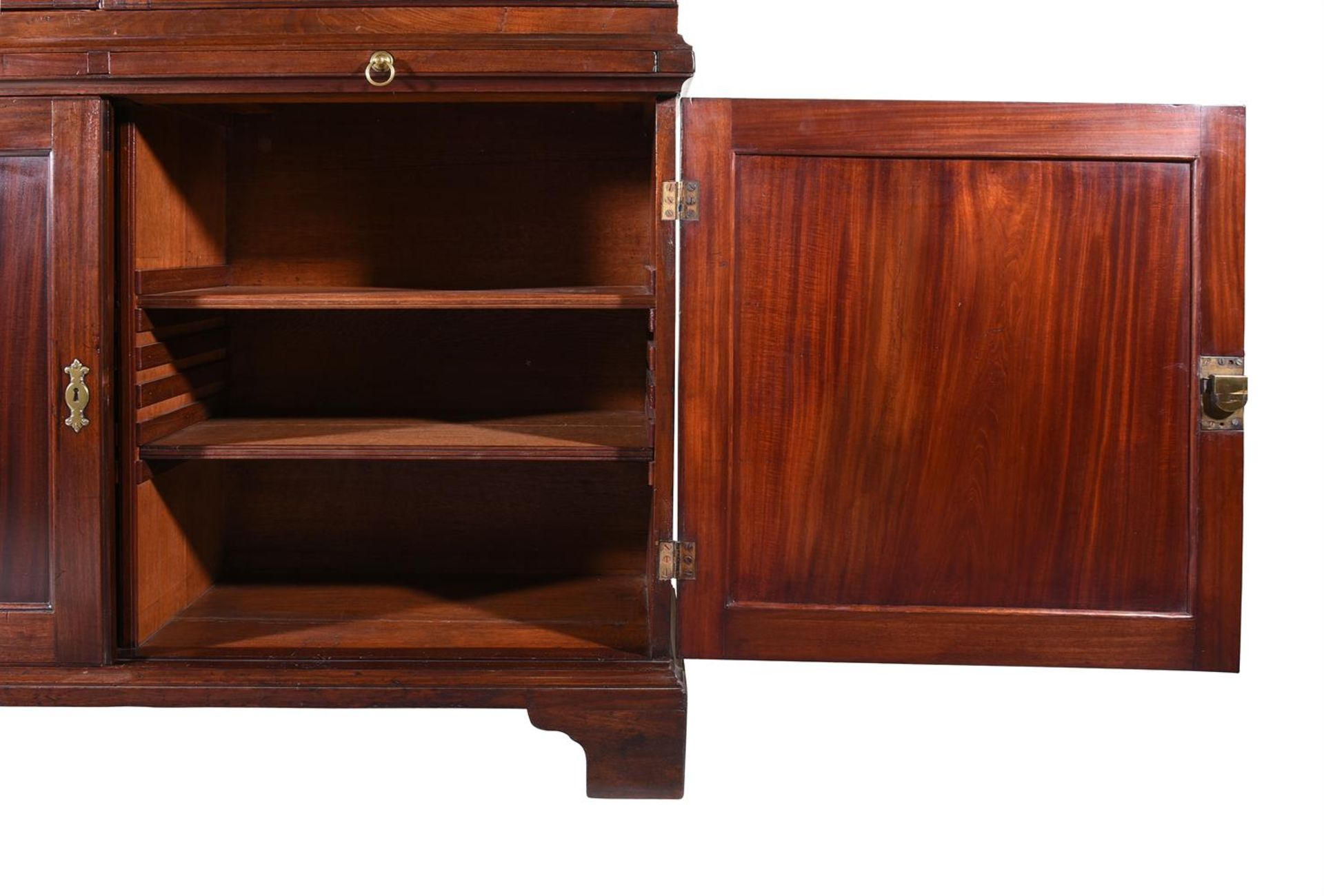 A GEORGE II MAHOGANY CABINET BOOKCASE, MID 18TH CENTURY - Image 3 of 3