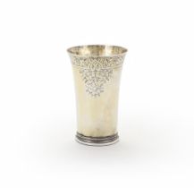 A LATE 17TH CENTURY SILVER GILT BEAKER