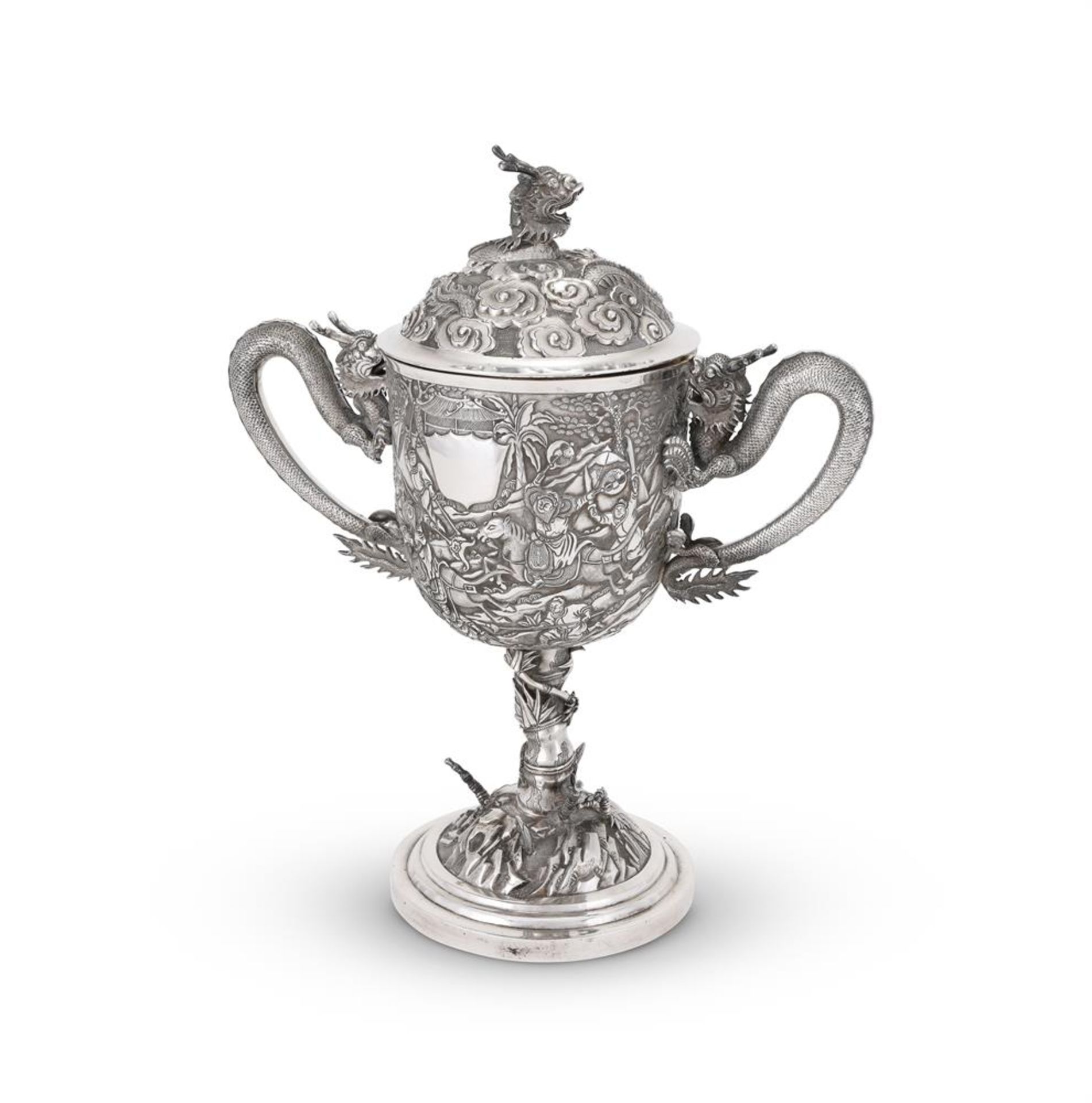 A CHINESE SILVER TWIN HANDLED CUP AND COVER - Image 4 of 4