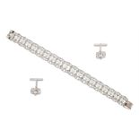 A 1930S DIAMOND AND CULTURED PEARL BRACELET