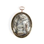 Y A GEORGE III MOURNING LOCKET PENDANT, CIRCA 1790