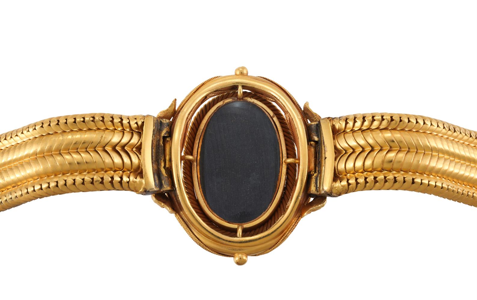 A VICTORIAN GARNET AND GOLD BRACELET, CIRCA 1870 - Image 5 of 5