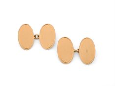 A PAIR OF 18 CARAT GOLD CUFFLINKS, BIRMINGHAM 1962