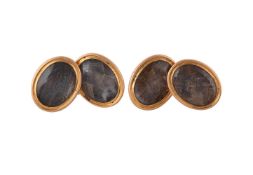 A PAIR OF GEORGIAN GOLD AND HAIR WORK CUFFLINKS, CIRCA 1800