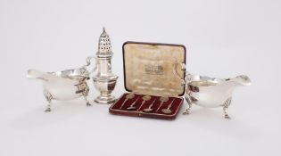 A COLLECTION OF SILVER ITEMS