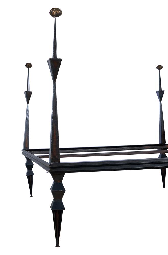 λ A WELDED STEEL FOUR POSTER BED FRAME BY TOM DIXON (B.1959), CIRCA 1991 - Image 5 of 7