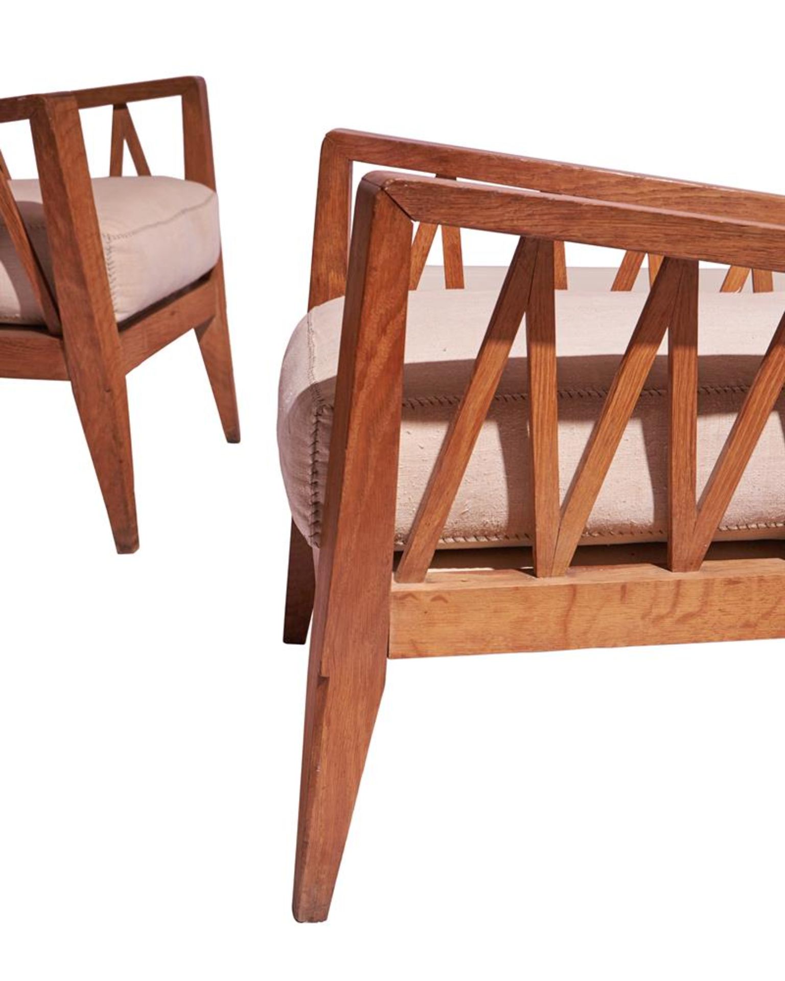 A PAIR OF OAK ARMCHAIRS ATTRIBUTED TO RENE GABRIEL (1890-1950), FRENCH - Bild 3 aus 4