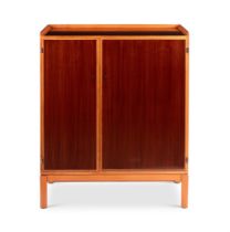 A TEAK AND BEECH SIDE CABINET BY DAVID ROSEN (1910-1993)