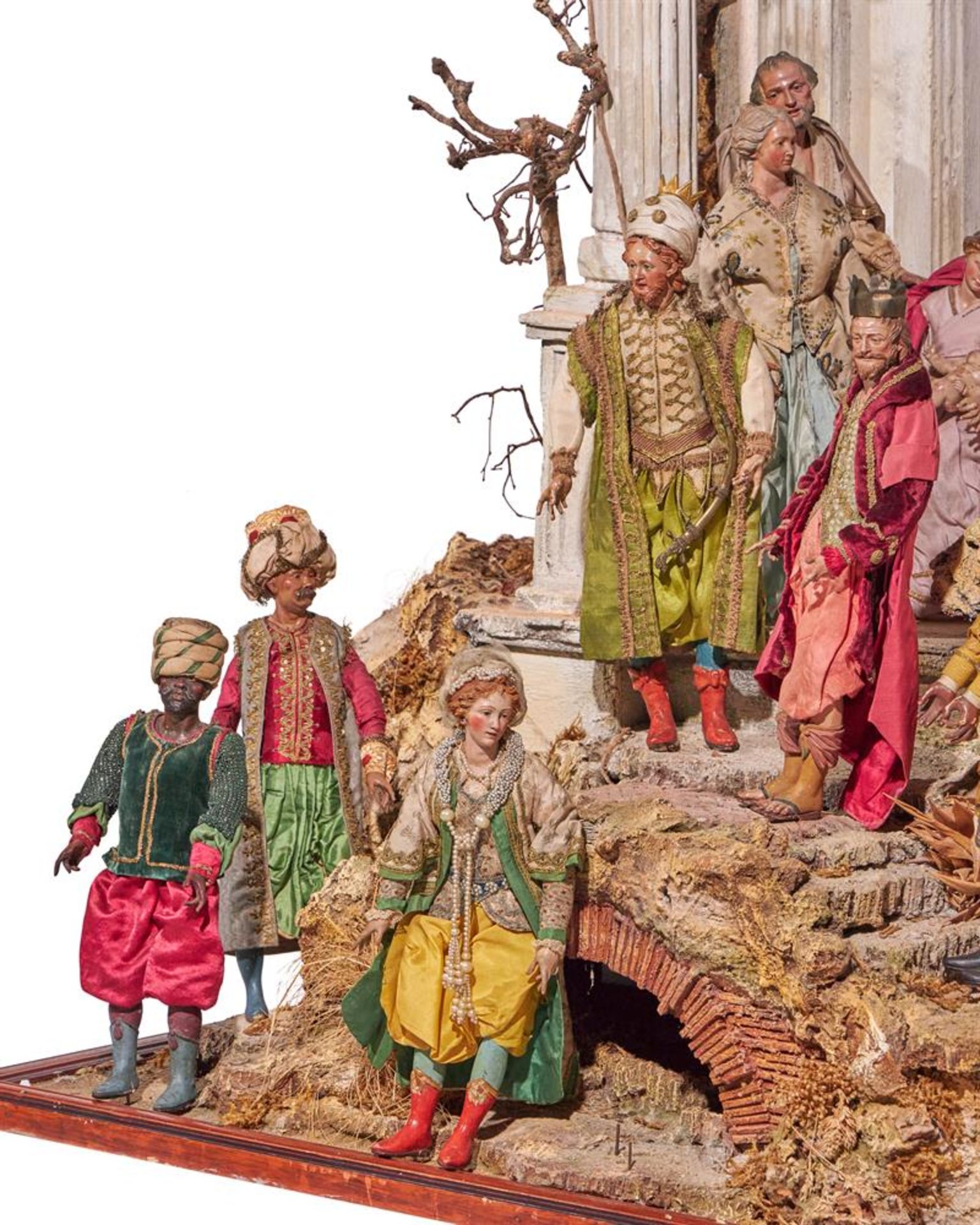 AN ITALIAN CARVED AND POLYCHROME CRÈCHE OF LARGE SIZE ,THE FIGURES NAPLES 18TH CENTURY AND LATER - Image 5 of 19