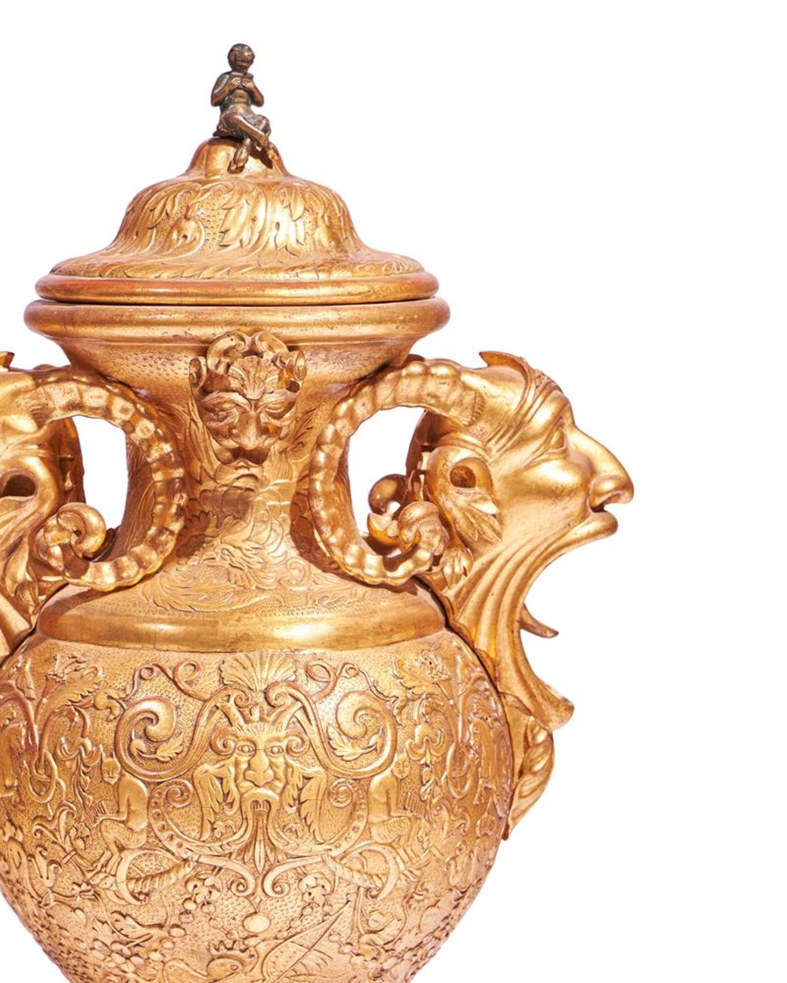 A PAIR OF ITALIAN NEOCLASSICAL GILTWOOD VASES, FLORENCE, SECOND HALF 19TH CENTURY - Image 4 of 5