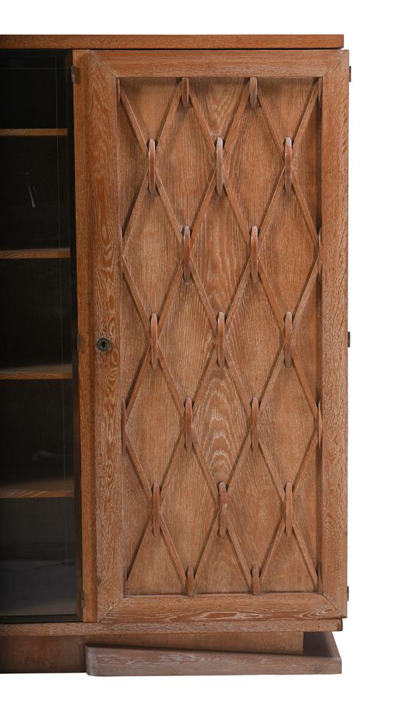 A FRENCH LIMED OAK SIDE CABINET, CIRCA 1940 - Image 2 of 3