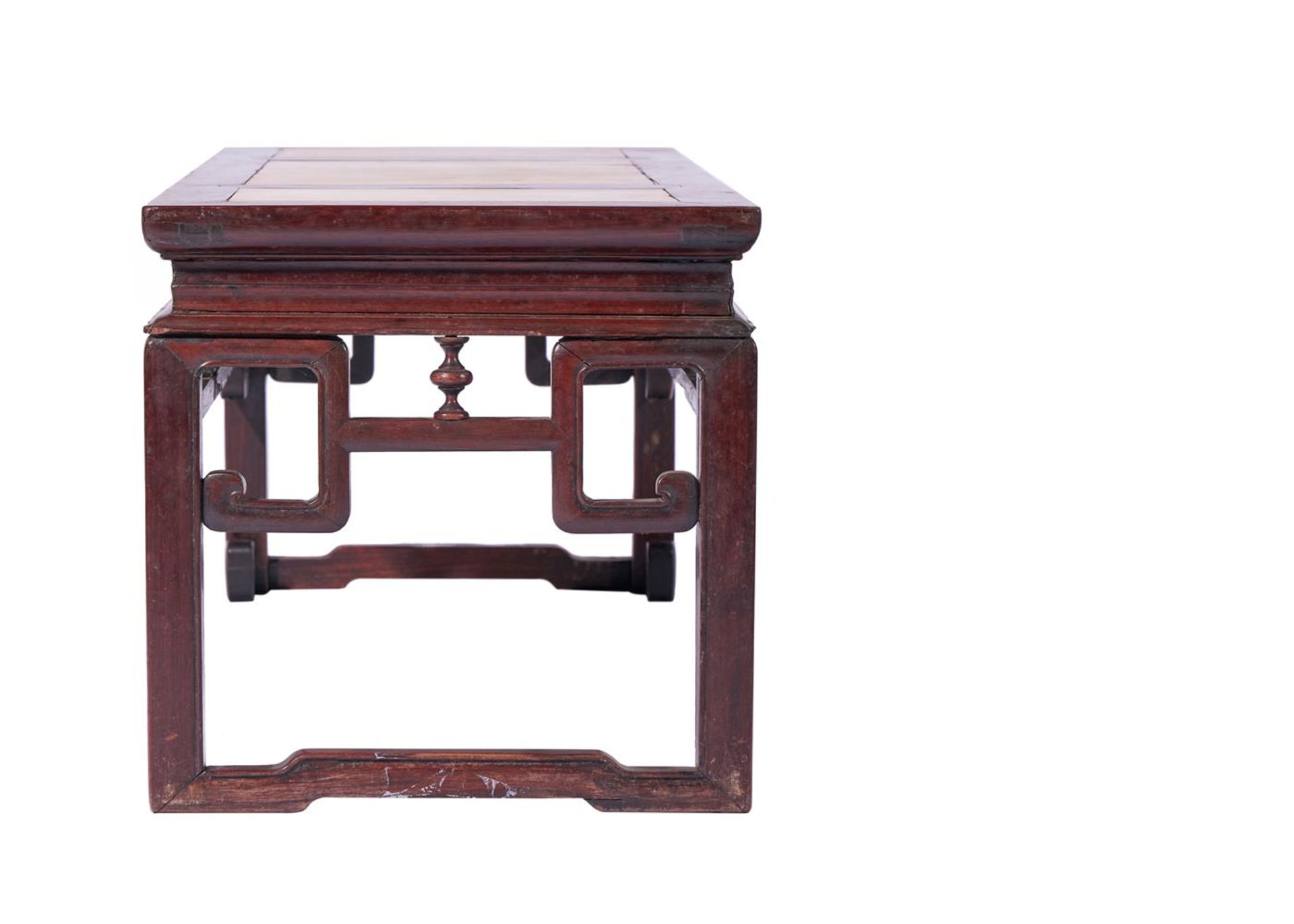 A HONGMU LOW TABLE CHINESE, LATE 19TH CENTURY - Image 5 of 7