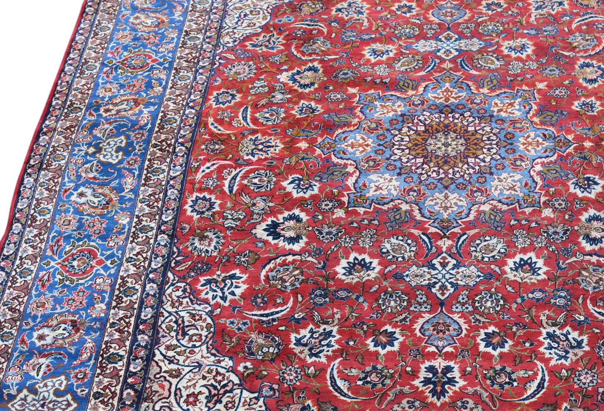 AN ISFAHAN CARPET, SIGNED AMINI, approximately 492 x 322cm - Image 3 of 4