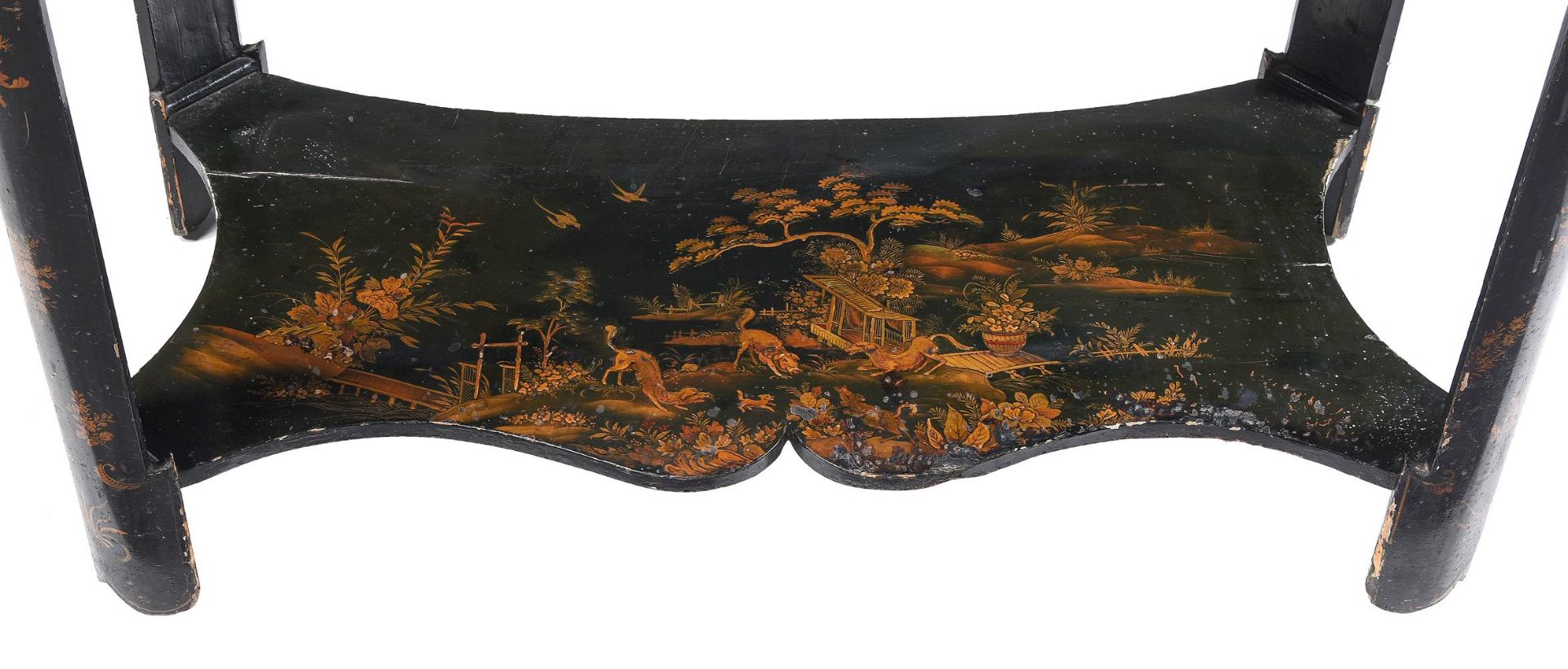 A BLACK LACQUER AND GILT CHINOISERIE DECORATED CABINET ON STAND, 18TH CENTURY - Image 6 of 7