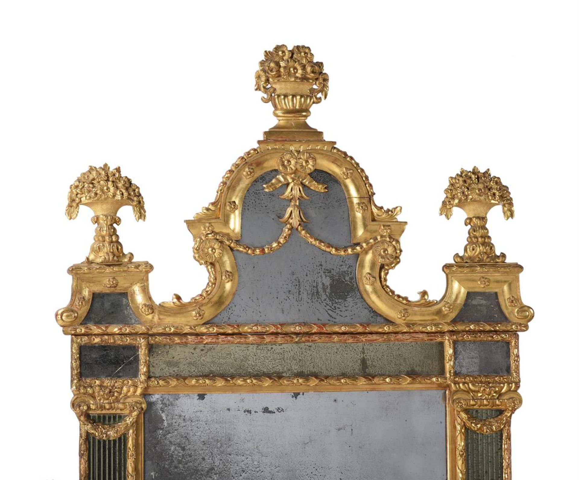 A LARGE CONTINENTAL CARVED GILTWOOD MIRROR, IN THE MANNER OF BURCHARD PRECHT - Image 2 of 7
